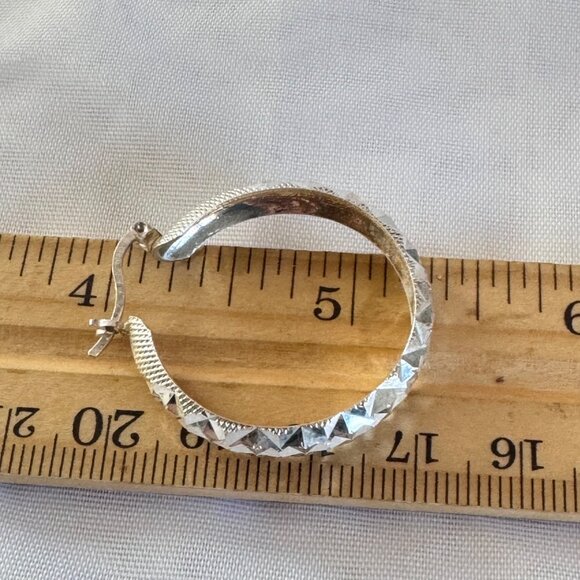 Sterling Silver 925 Geometric Texture Hoop Earrings Hinged Posts 1.25'' Length - Picture 7 of 10
